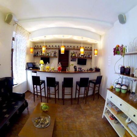 Boutique Hotel Kentrikon & Bungalows Agios Ioannis  Exterior photo
