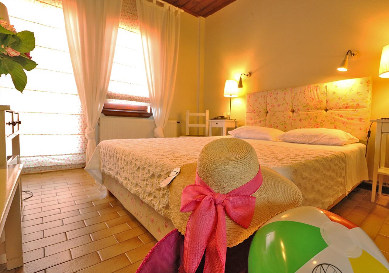 Boutique Hotel Kentrikon & Bungalows Agios Ioannis  Exterior photo